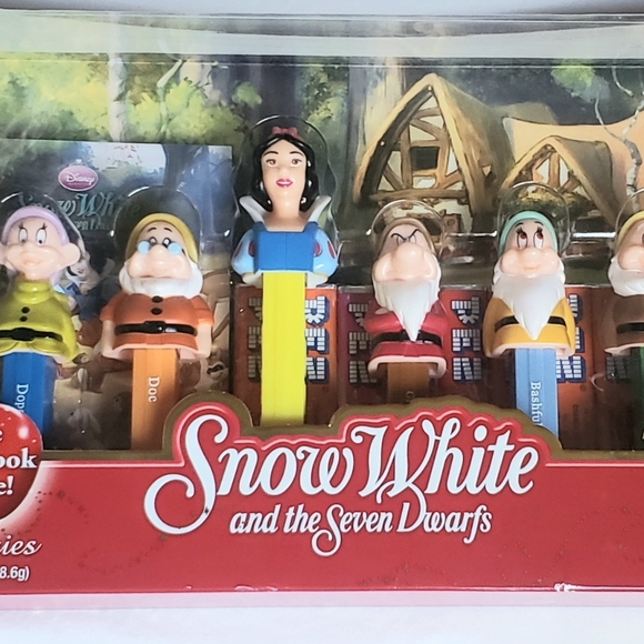 Disney Snow White Pez Collector's Dispenser - Picture 5 of 11